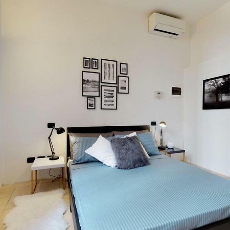 Apartment With Private Garden Near San Siro Stadium ミラノ エクステリア 写真