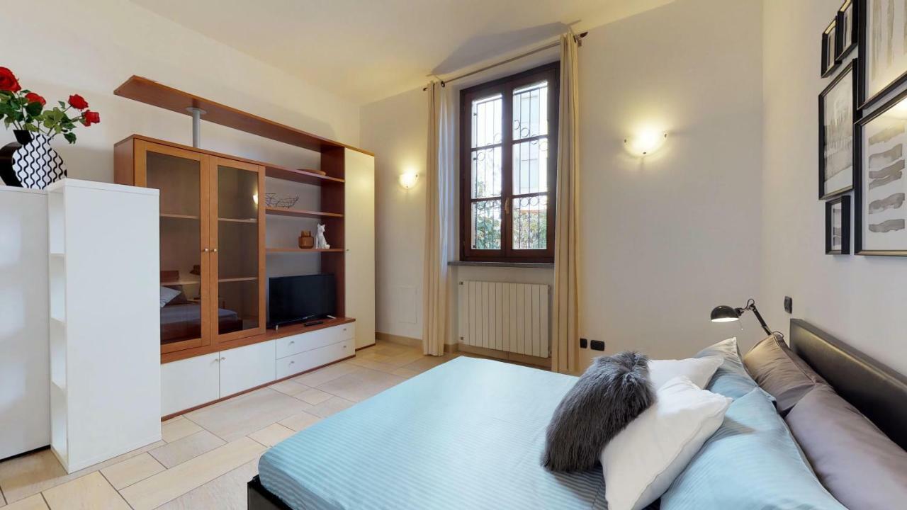 Apartment With Private Garden Near San Siro Stadium ミラノ エクステリア 写真